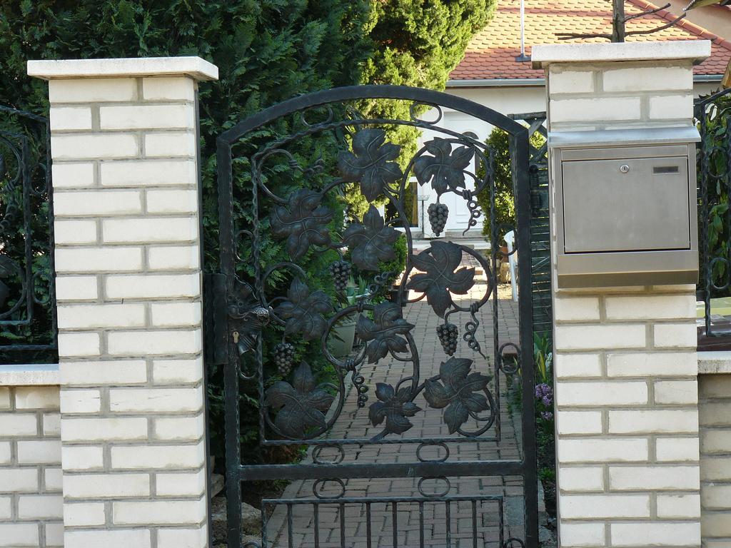Elizabeth Apartman Tokaj Exterior photo